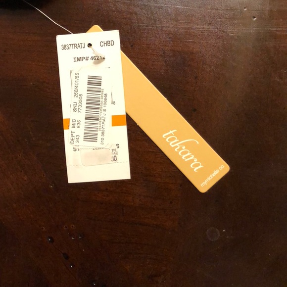 *NWT* V-neck tie waist tunic top - Picture 7 of 7